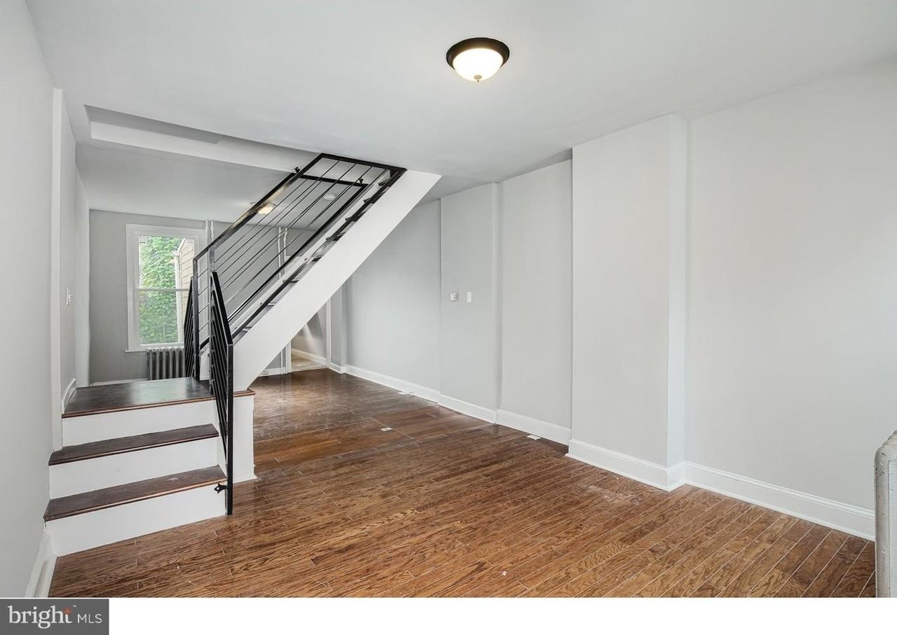 430 Miller St - Photo 2 of 18