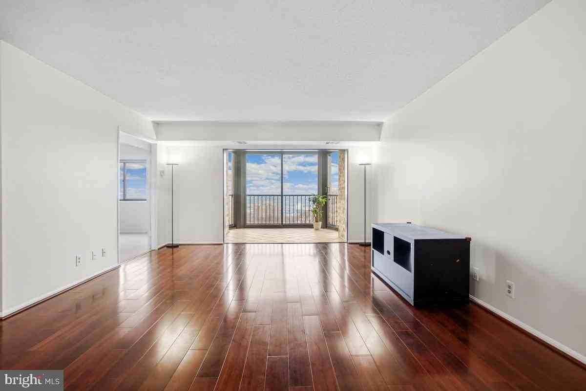 5902 Mount Eagle Dr Apt 1601 - Photo 5 of 50