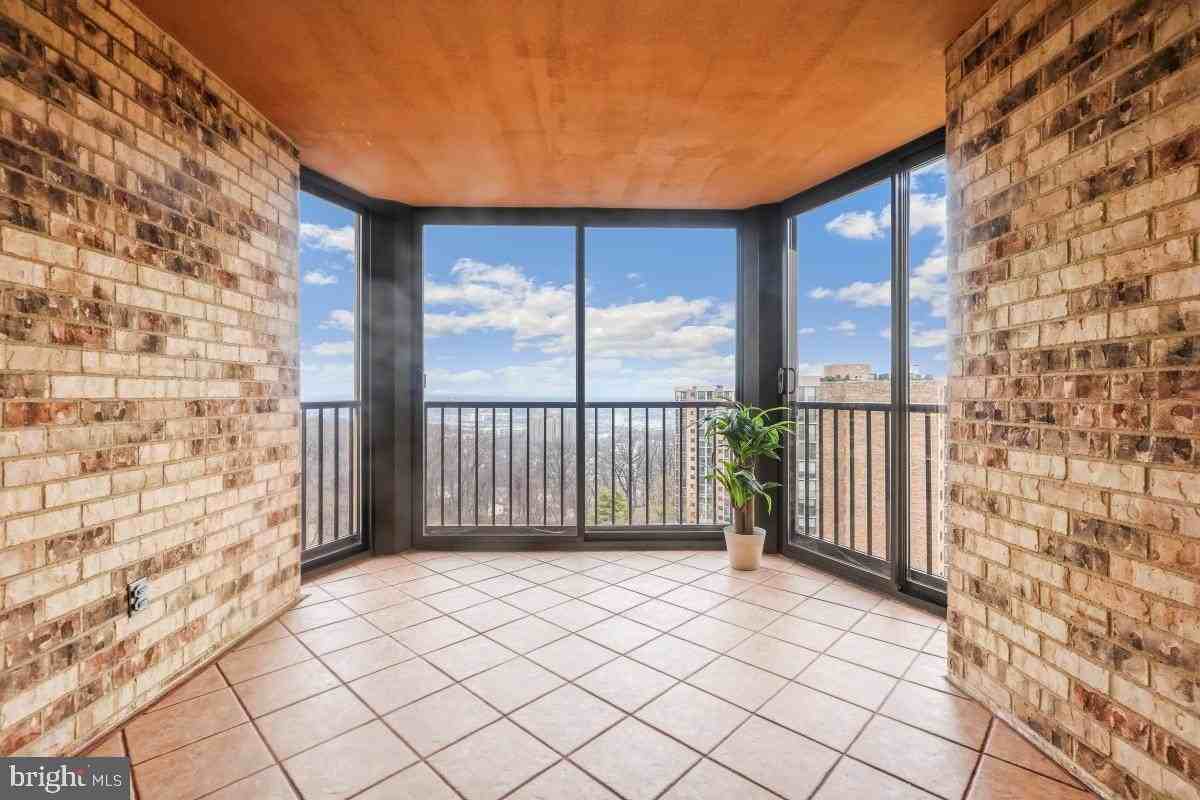 5902 Mount Eagle Dr Apt 1601 - Photo 7 of 50