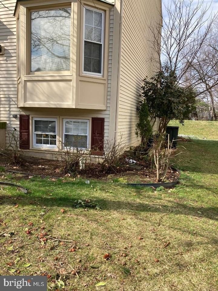 6142 Joust Ln - Photo 2 of 19