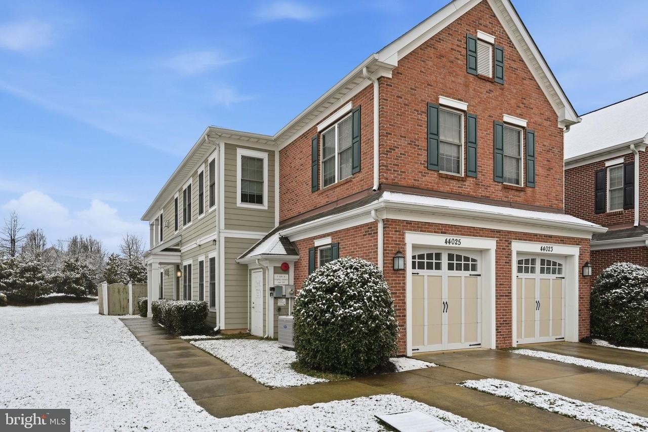 44025 Vaira Ter - Photo 2 of 37