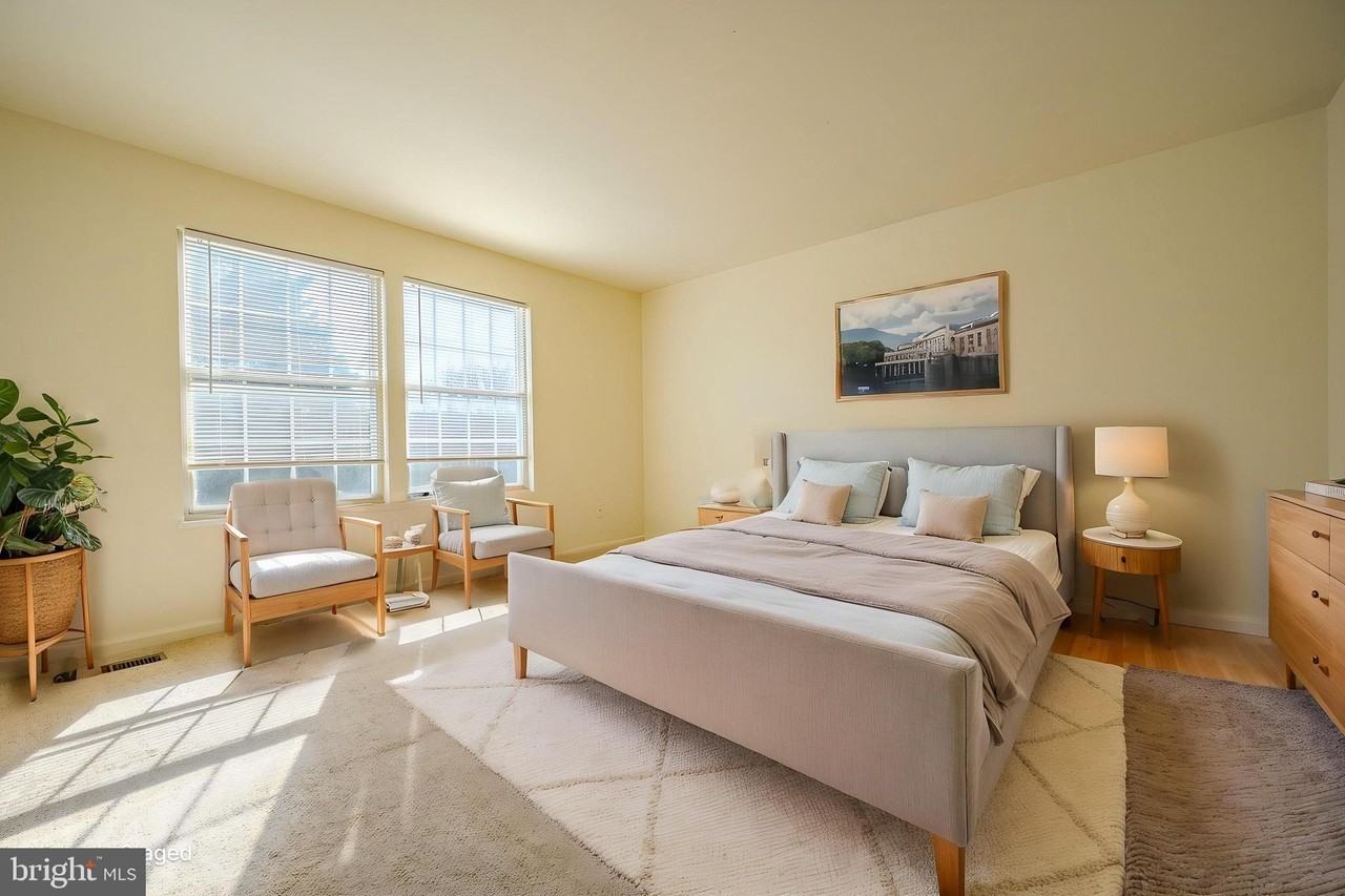 12921 Freestone Ct - Photo 7 of 30