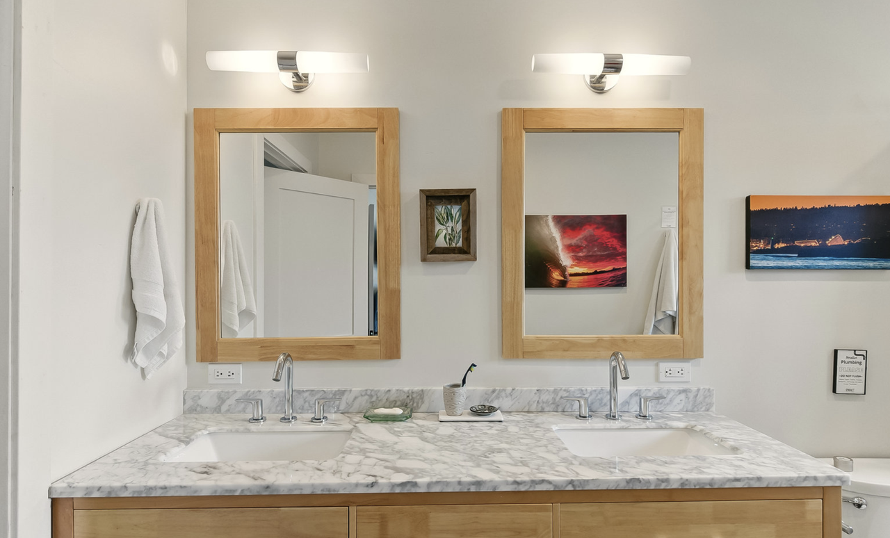 301 25th Avenue - Photo 2 of 7