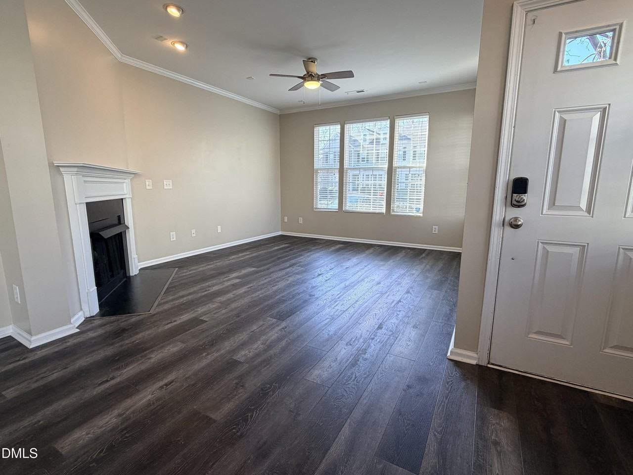 651 Cupola Dr - Photo 3 of 37