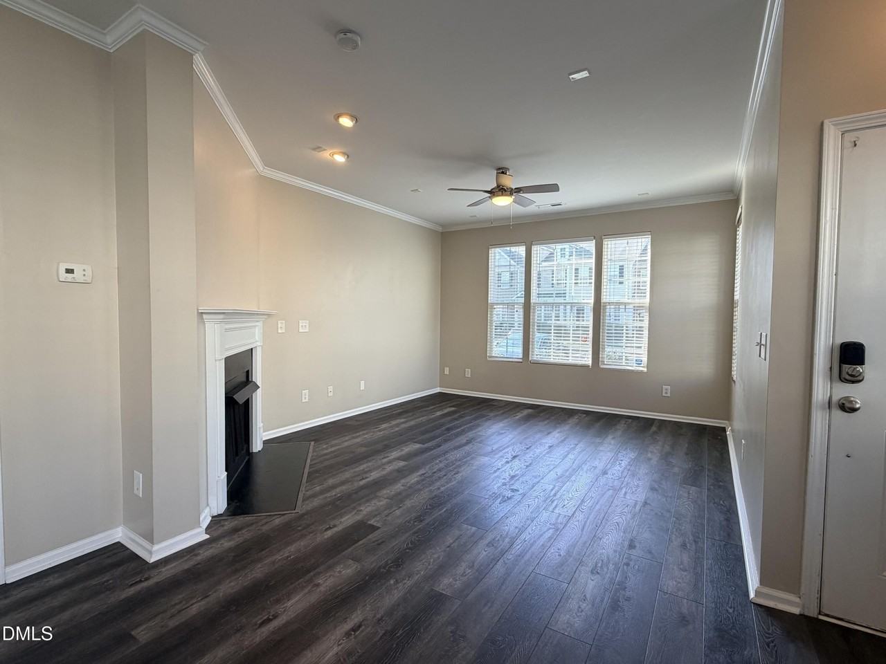 651 Cupola Dr - Photo 7 of 37