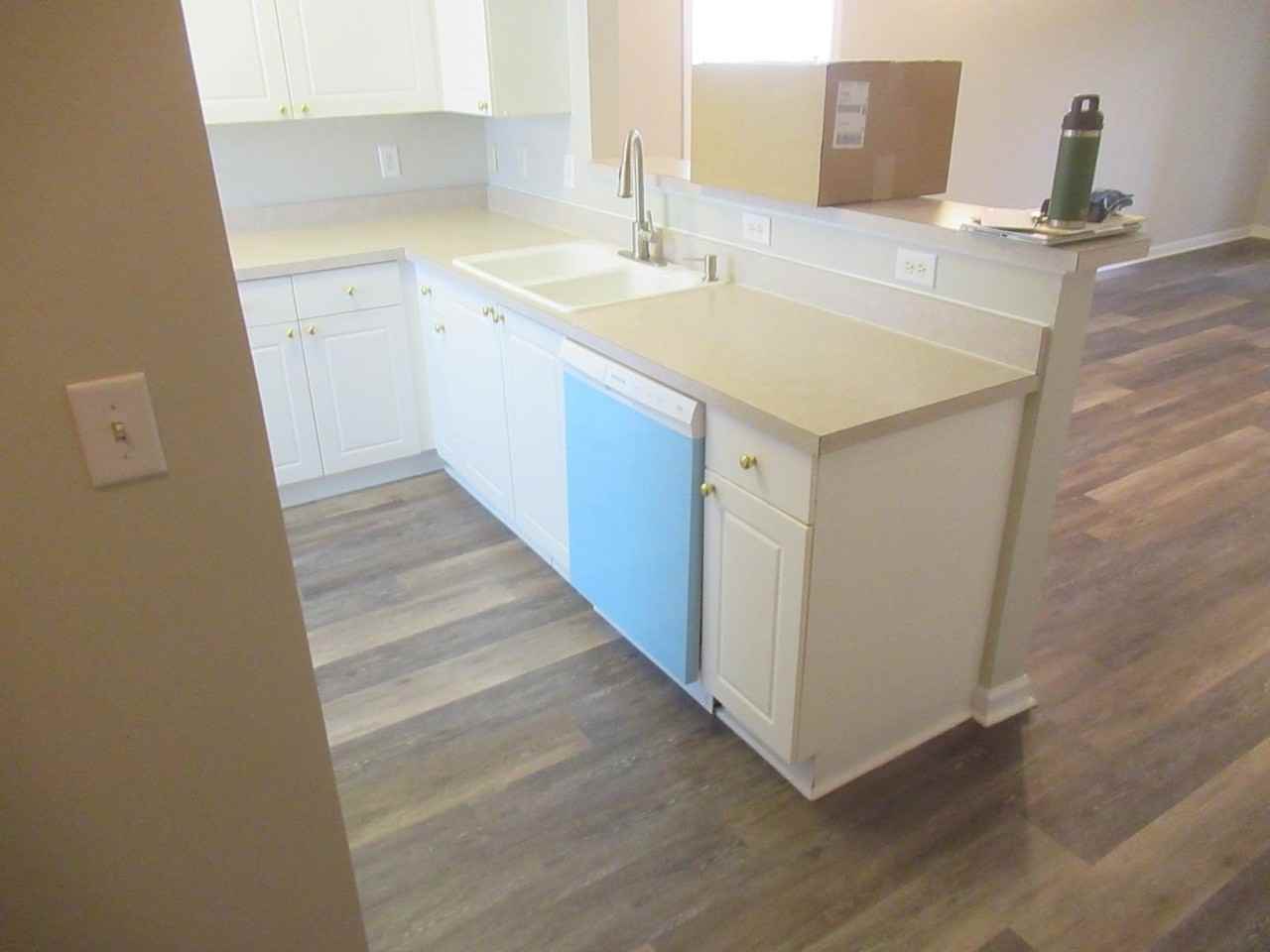 124 Woodson Dr - Photo 4 of 12