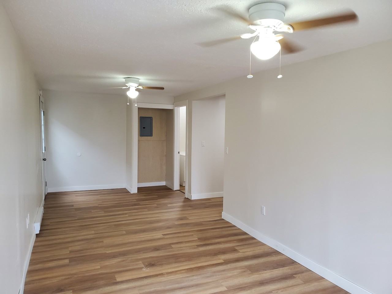 583-585 King Street, Unit 2, Welland - Photo 3 of 7