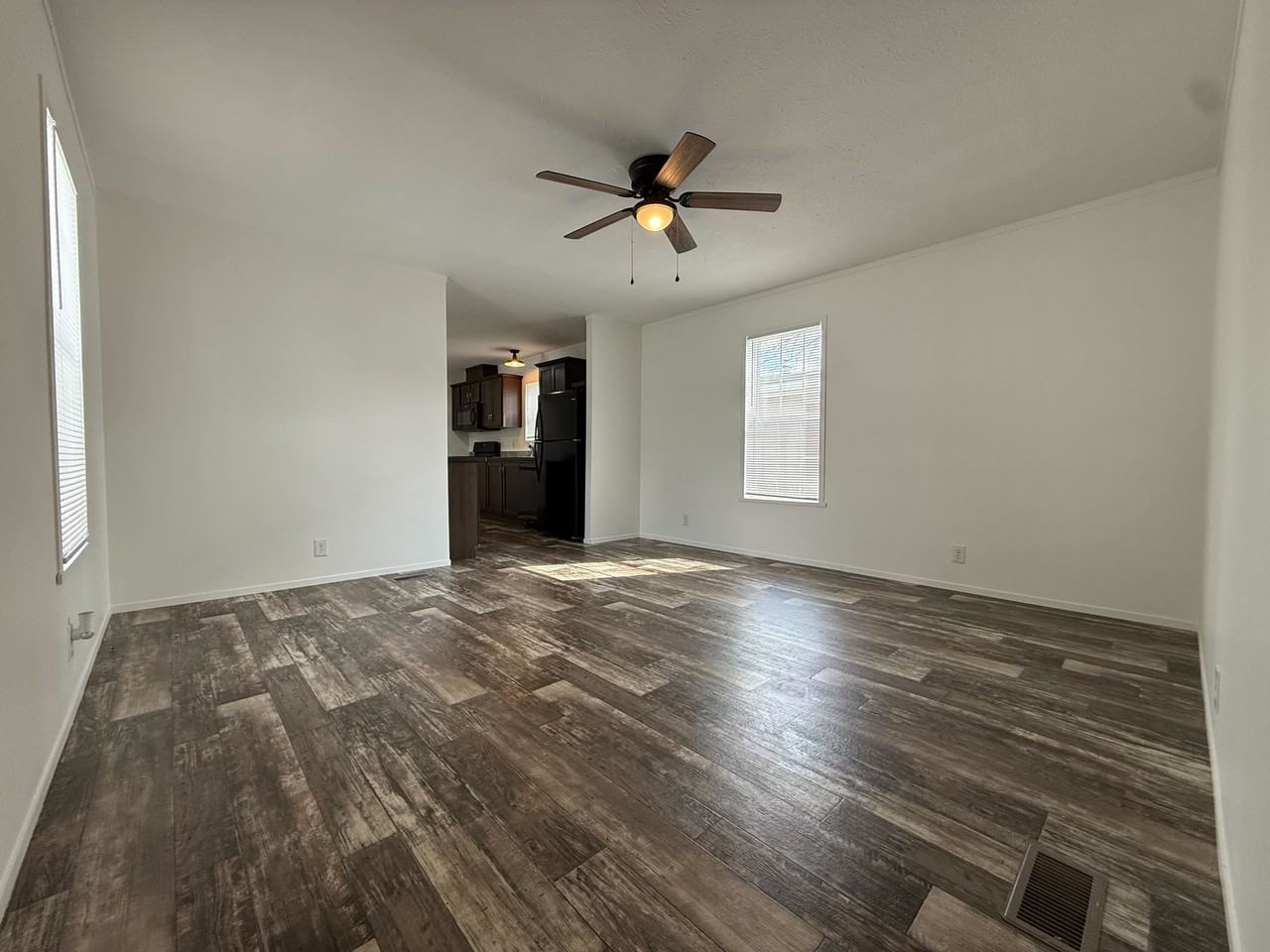 11719 Cascade Cir #101 - Photo 2 of 27