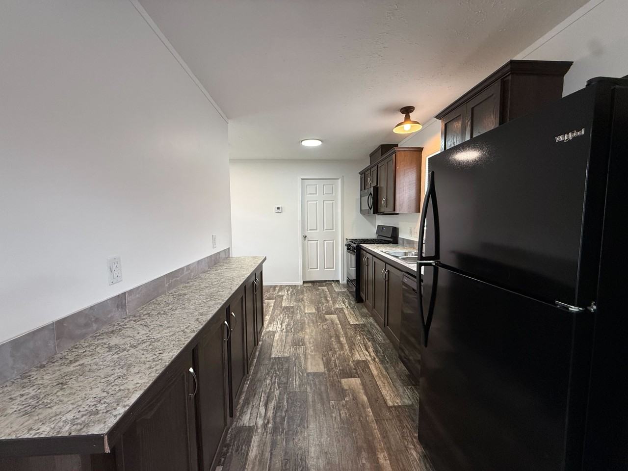 11719 Cascade Cir #101 - Photo 4 of 27