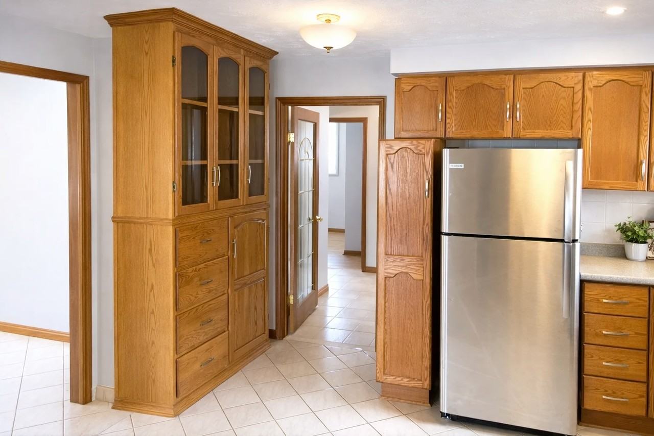 227 Templemead Drive #1 - Photo 5 of 16