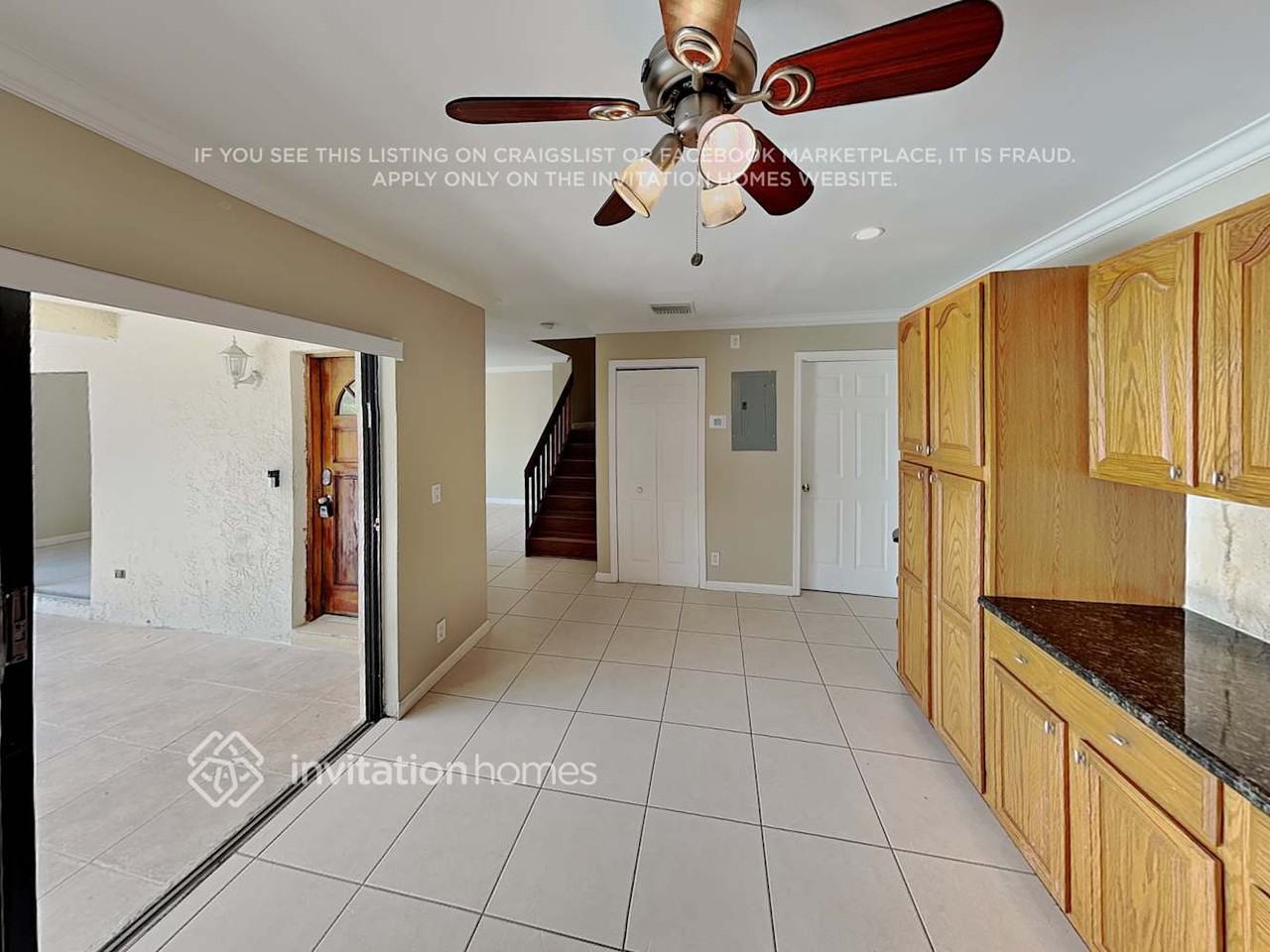 7789 Courtyard Run W - Photo 7 of 19