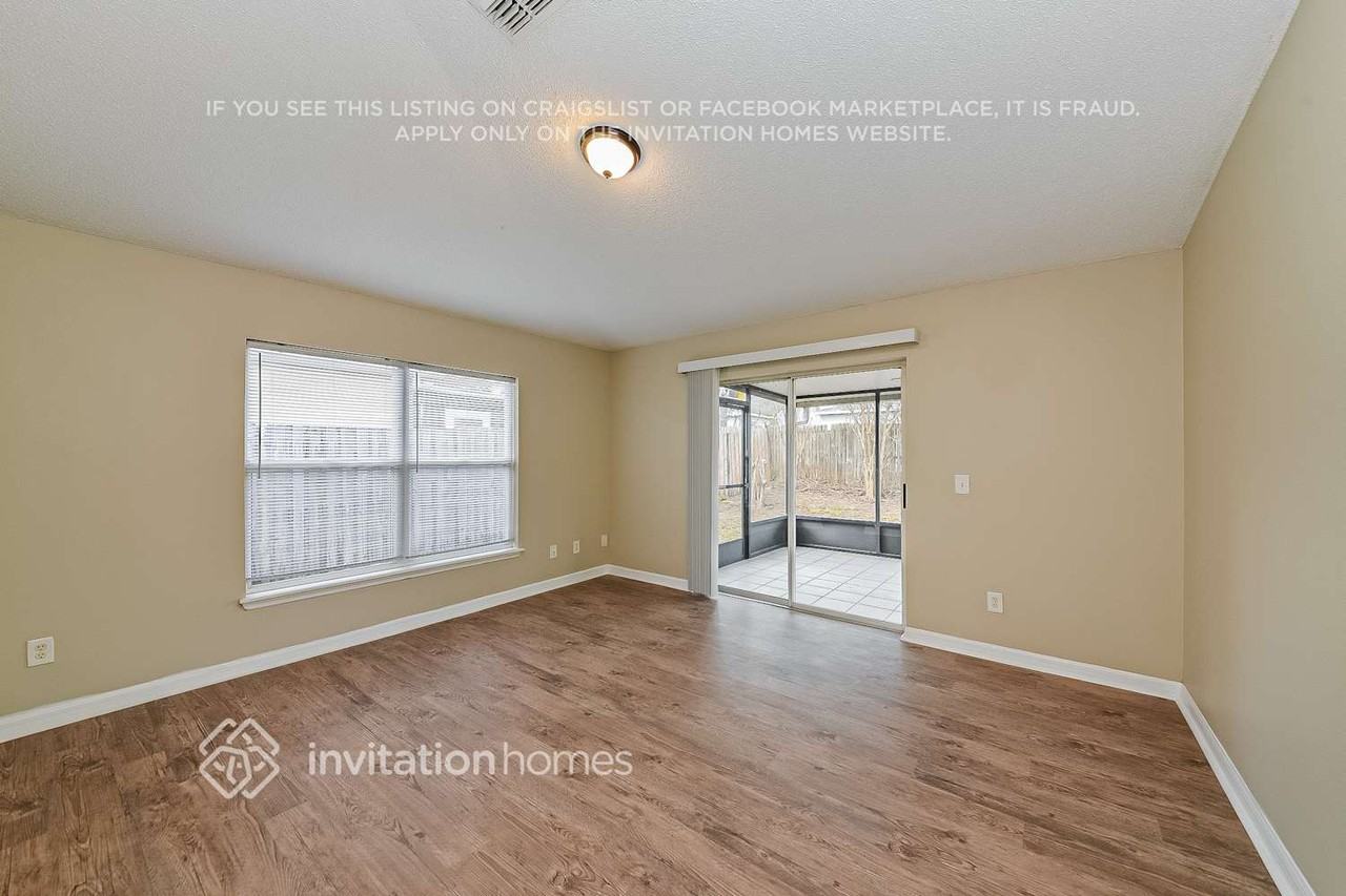 4508 Stable Dr - Photo 7 of 17