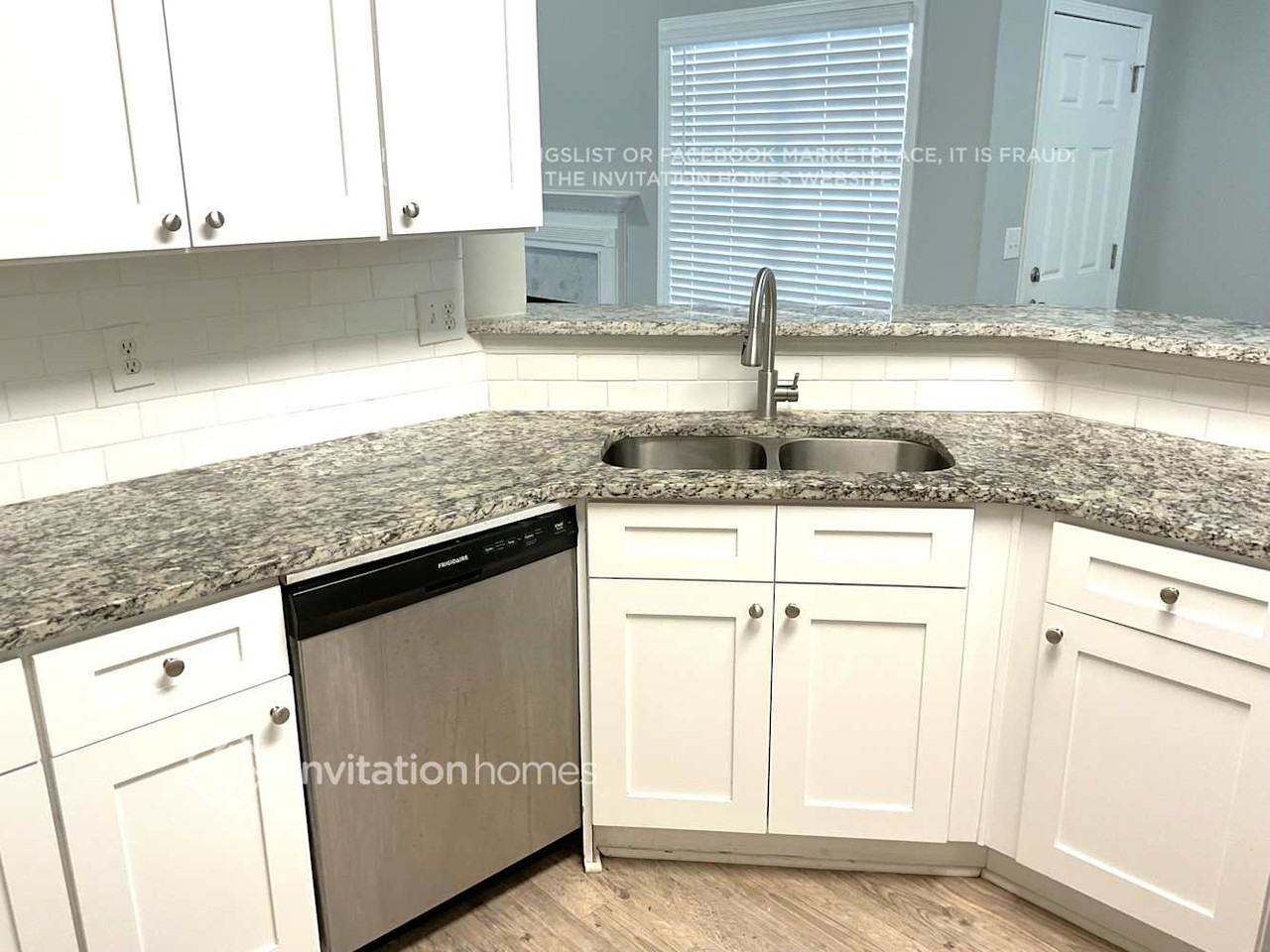 234 Yardsley Dr - Photo 5 of 17