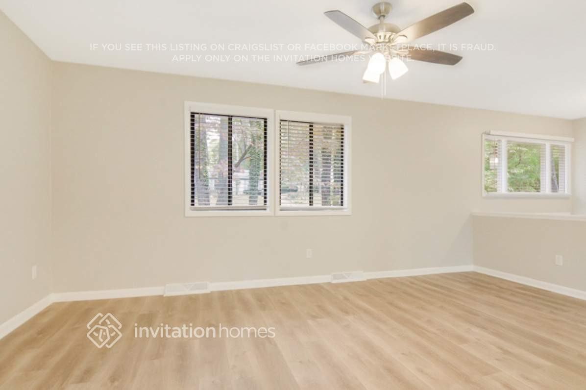 7812 Haymarket Ln - Photo 5 of 27