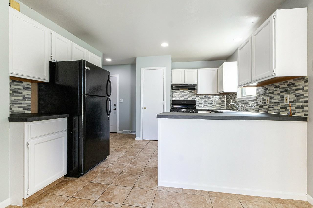 960 Cedar Run Ct Nw - Photo 2 of 14