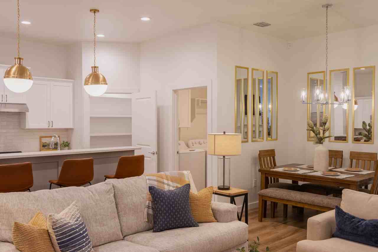 3707 116th Street - Photo 4 of 23