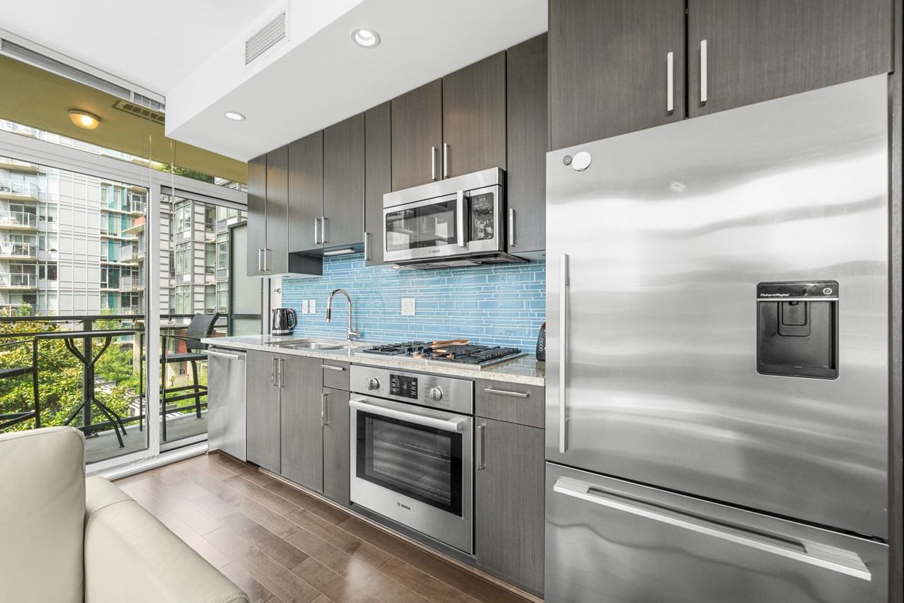 38 West 1st Avenue #304 - Photo 3 of 24