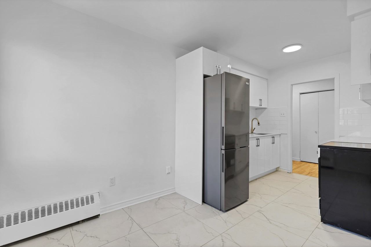 7085 Boul Viau — photo 1