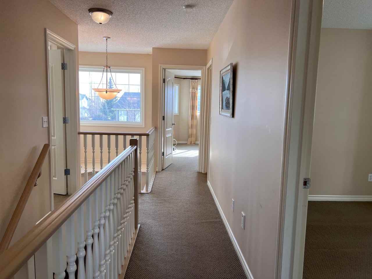 7454 SINGER LANDNG NW EDMONTON AB  T6R 3S3 - Photo 3 of 32