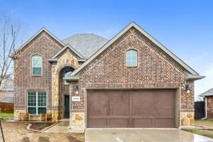 featured image of 2405 Comal Ct