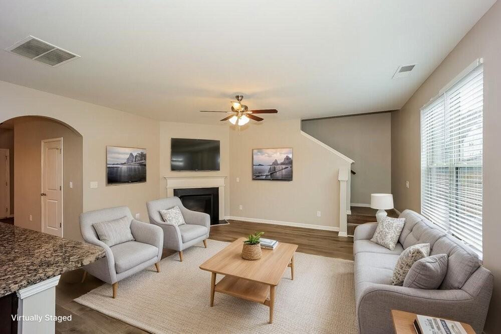 5914 Grande River Rd - Photo 5 of 20