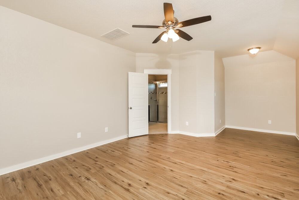 10526 Rosalina Loop - Photo 7 of 16