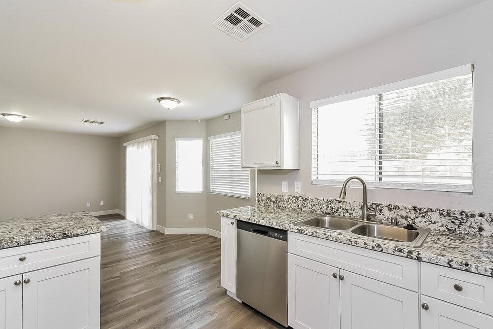 3406 Genesee Gorge Ave - Photo 7 of 17