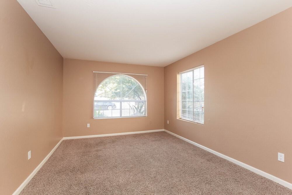 7521 E Laguna Azul Ave - Photo 3 of 15