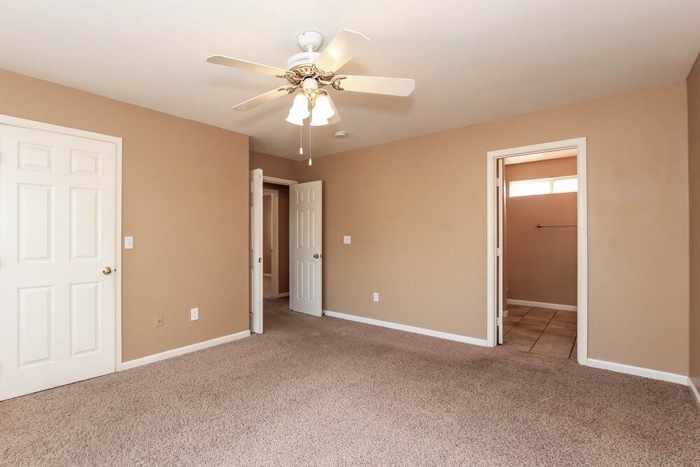 7521 E Laguna Azul Ave - Photo 7 of 15