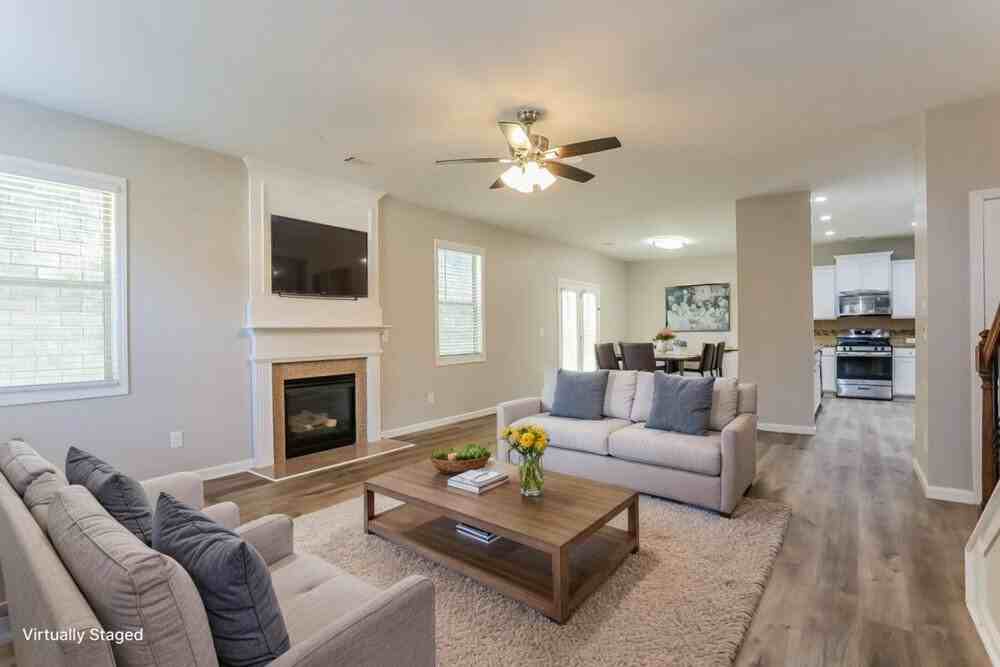 370 Brannigan Ct - Photo 5 of 20