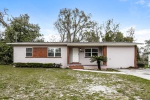 featured image of 7832 Denham Rd E