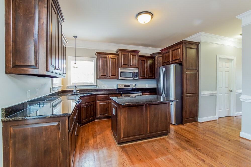 91 Portsmouth Island Dr - Photo 5 of 18