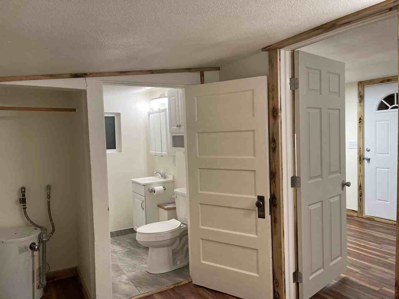 412 South Mission Street #C - Photo 3 of 9