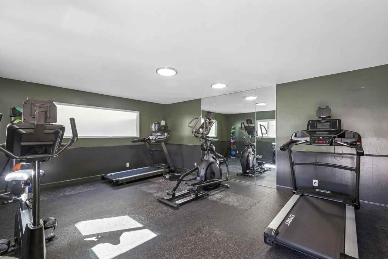 The Mark - Photo 2 of 10