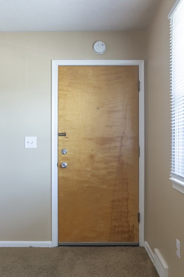 Square 131 - 8 Plex - Photo 2 of 42