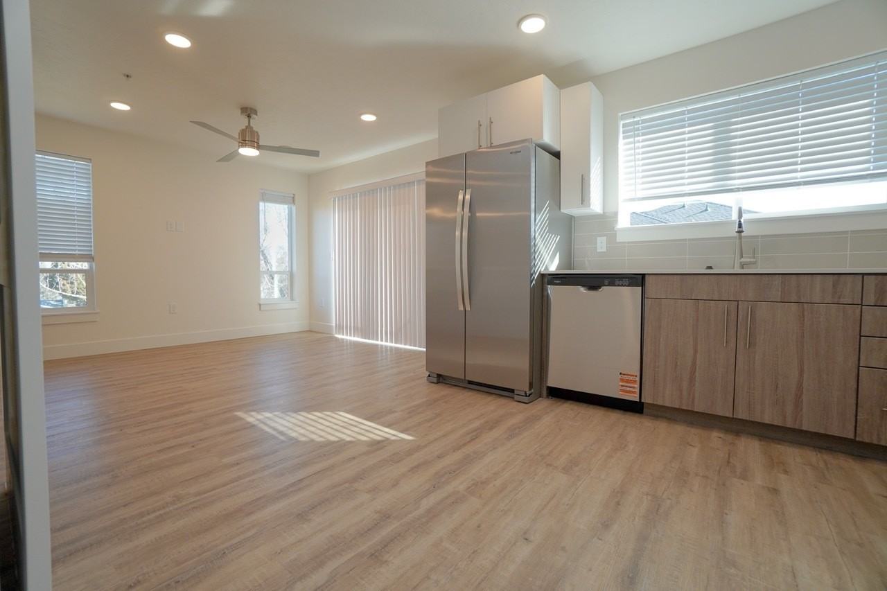 4632 North Iota Lane - Photo 4 of 18