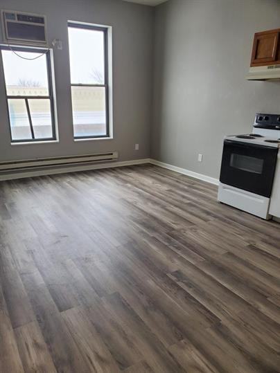 110 South Webster Avenue - Photo 2 of 9