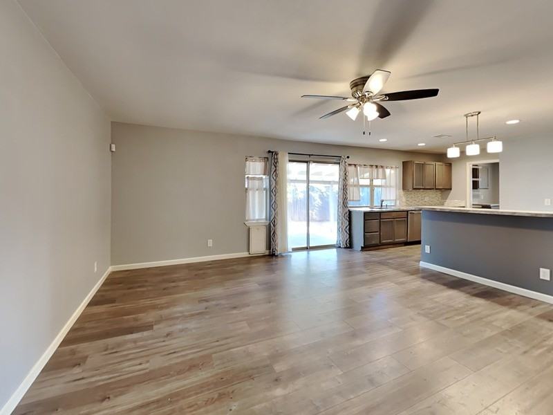 5053 Ashlock Dr - Photo 2 of 19