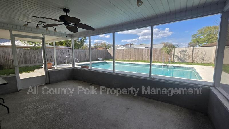 2014 Woodbriar Loop N - Photo 4 of 20