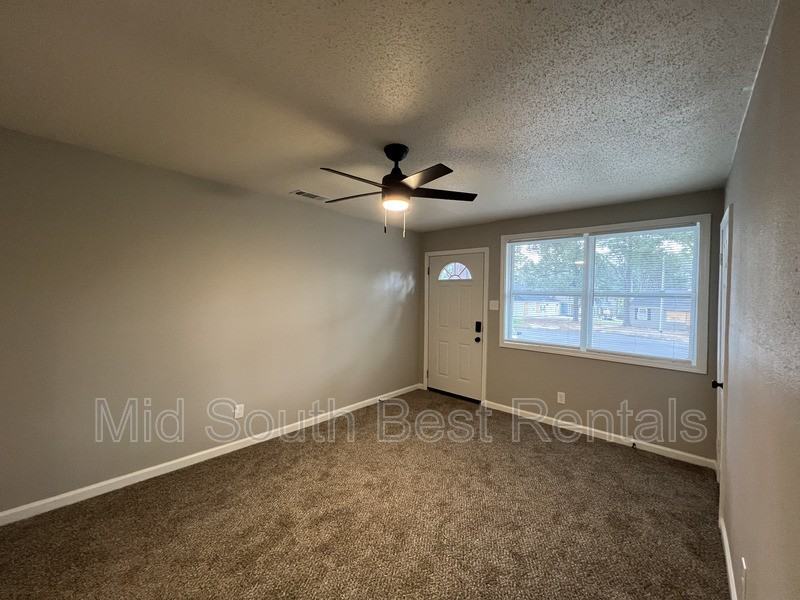 2997 Waynoka Cv - Photo 3 of 12