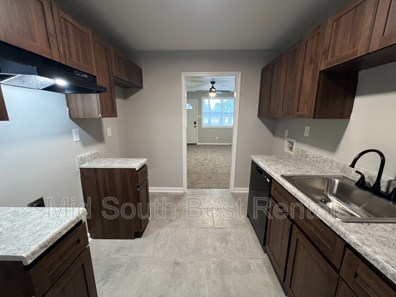 2997 Waynoka Cv - Photo 5 of 12