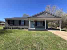 featured image of 4107 Ponca St