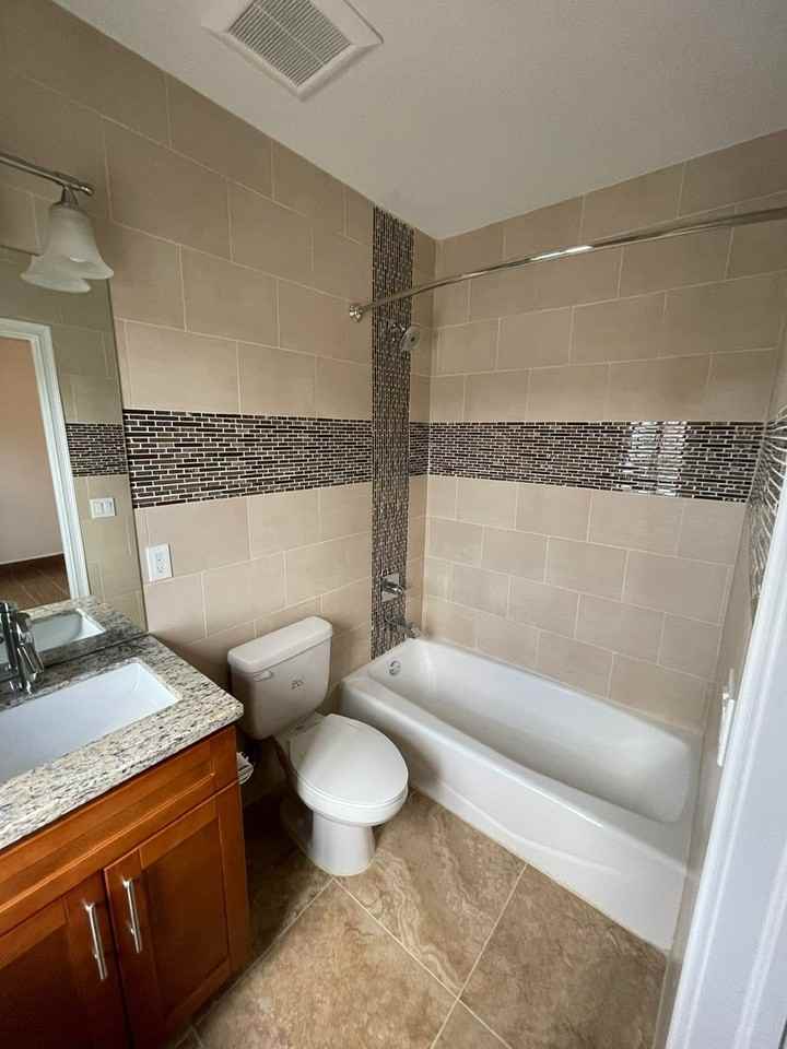 603-605-609-611 NE 28TH ST - Photo 6 of 19