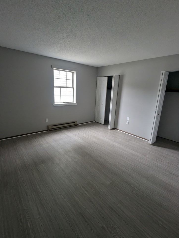 309 E 4th Ave Apt 4 G - Photo 2 of 5