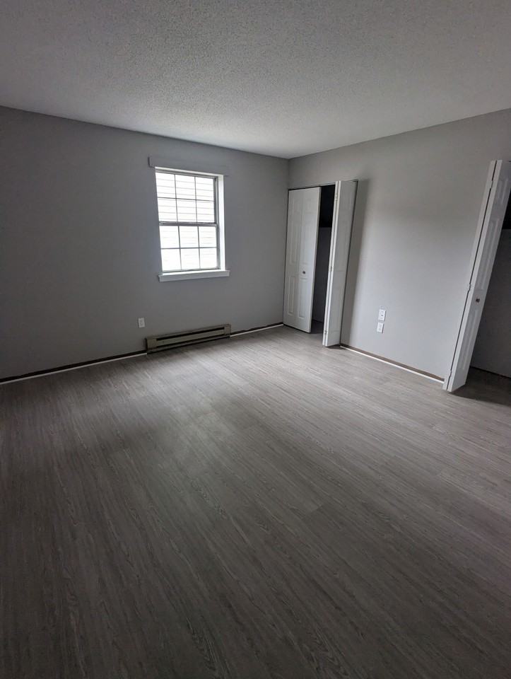 309 E 4th Ave Apt 4 G - Photo 4 of 5