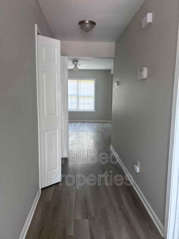 5380 Esther Ln - Photo 2 of 13