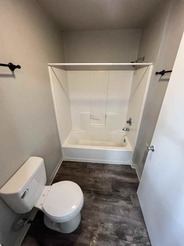 825 Wisconsin St - Photo 5 of 25