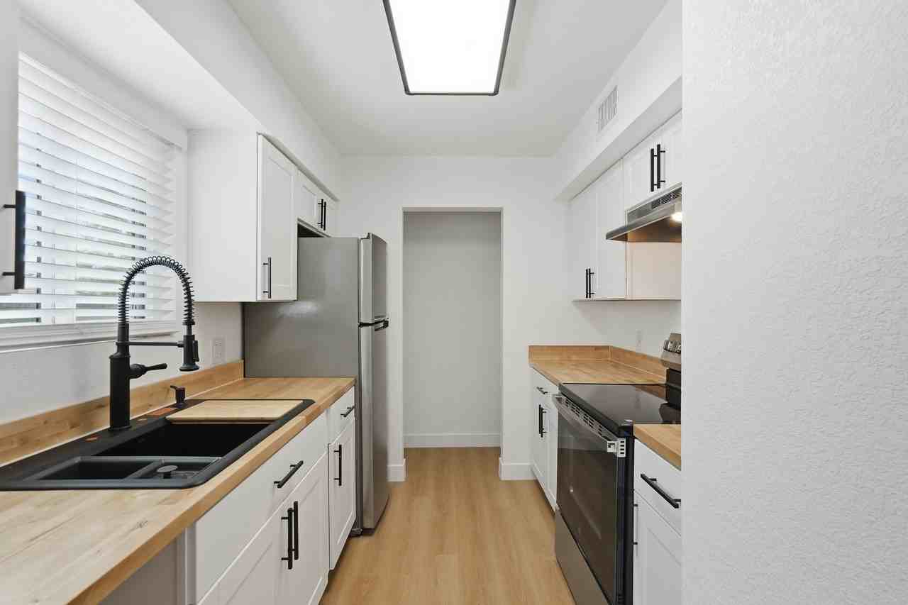 3738 East McDowell Road - Photo 3 of 48