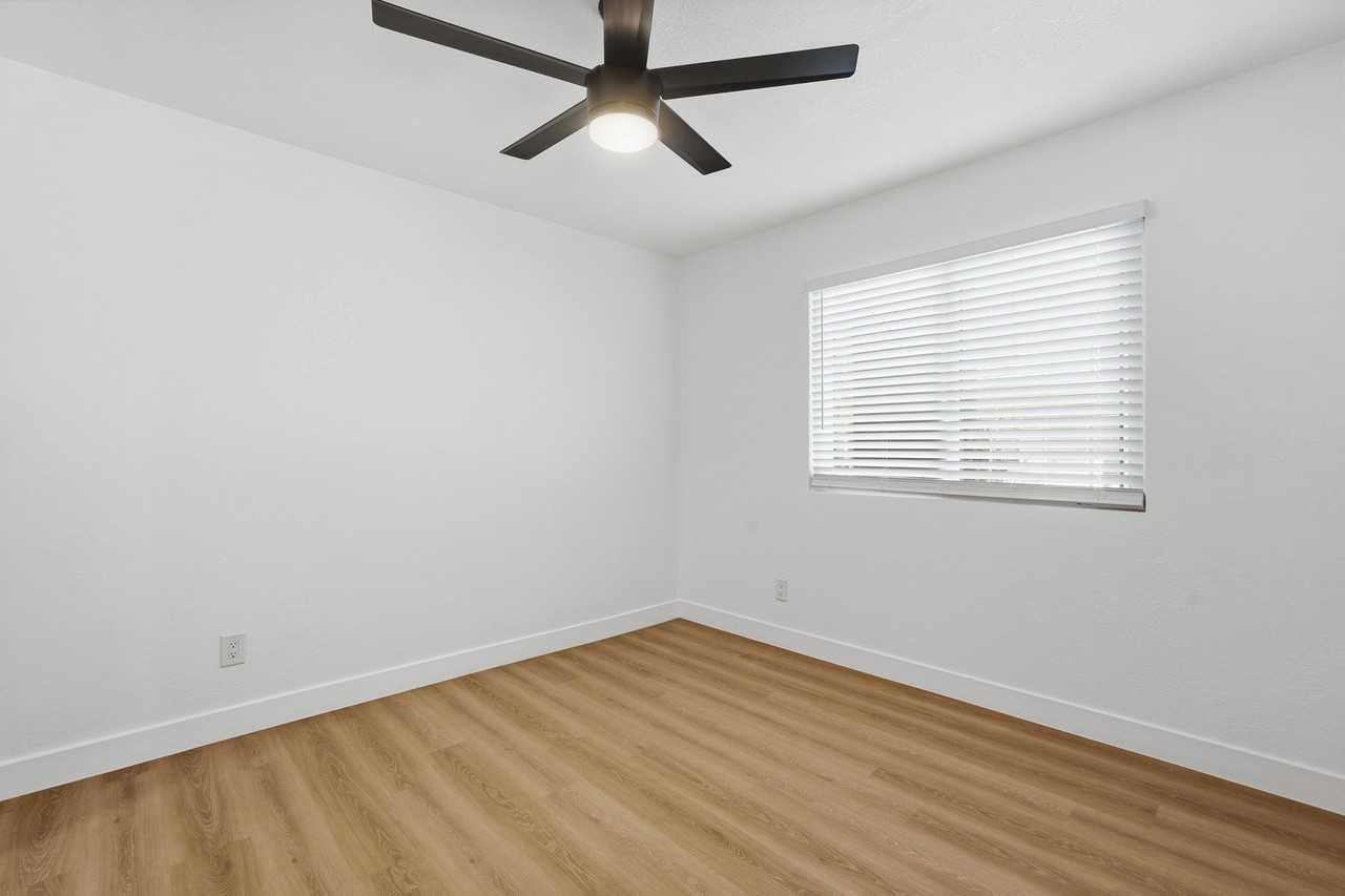 3738 East McDowell Road - Photo 5 of 48