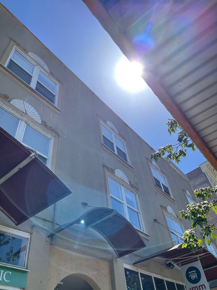 2070 University Avenue - Photo 2 of 4